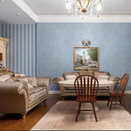 Opera View Terrace Svobody Avenu 35 Apartment Lviv